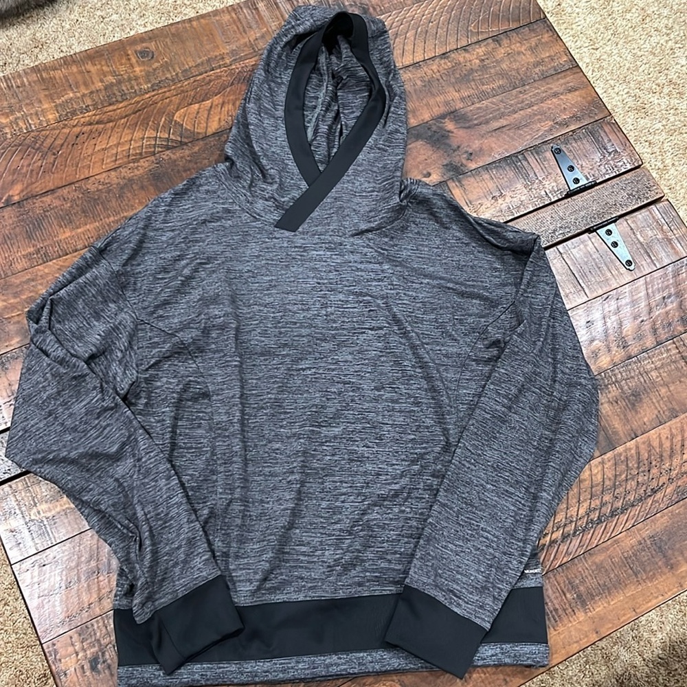 Mondetta Performance Luxury Black Hooded Long Sleeve Pullover Women’s Size Small